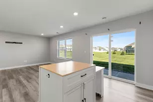 13616 Kaylemore Trl, Rosemount, MN 55068 - Photo 11