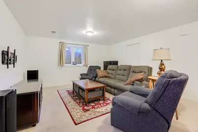 1065 Minnesota Street S, Shakopee, MN 55379 - Photo 19