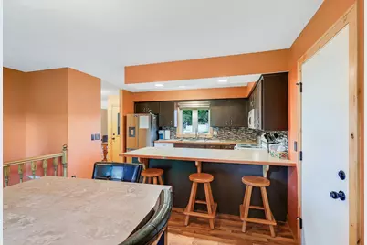 1065 Minnesota Street S, Shakopee, MN 55379 - Photo 9