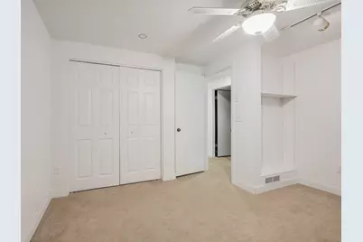 1065 Minnesota Street S, Shakopee, MN 55379 - Photo 27