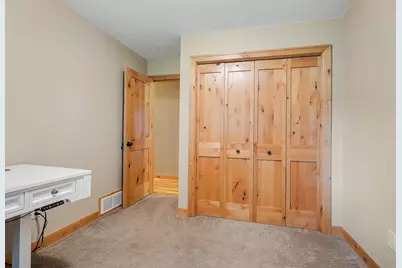 1065 Minnesota Street S, Shakopee, MN 55379 - Photo 15