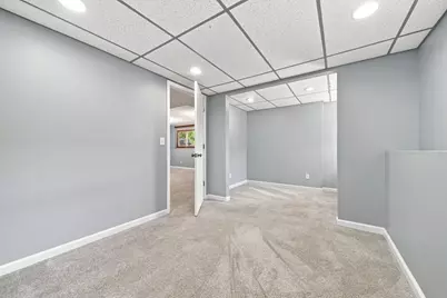 2375 Helena Road N, Oakdale, MN 55128 - Photo 33