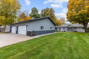 4057 Mille Lacs Pkwy, Isle, MN 56342 - Photo 51