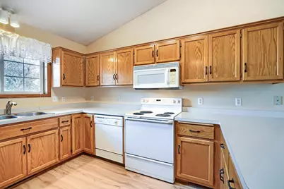3798 Shannon Drive, Hastings, MN 55033 - Photo 3