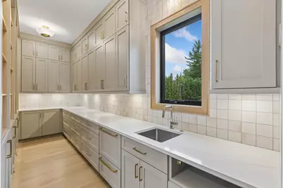 5805 Kellogg Avenue, Edina, MN 55424 - Photo 11
