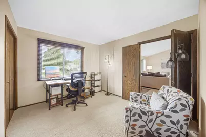 11315 W River Hills Drive, Burnsville, MN 55337 - Photo 21