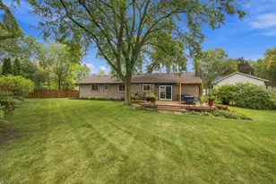 11315 W River Hills Dr, Burnsville, MN 55337 - Photo 37
