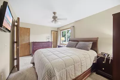 11315 W River Hills Drive, Burnsville, MN 55337 - Photo 17