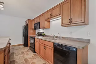 8981 Coffman Path, Inver Grove Heights, MN 55076 - Photo 37