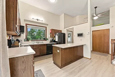 3748 Village Green Circle, Moorhead, MN 56560 - Photo 7