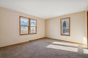 3039 E 45th St, Minneapolis, MN 55406 - Photo 9