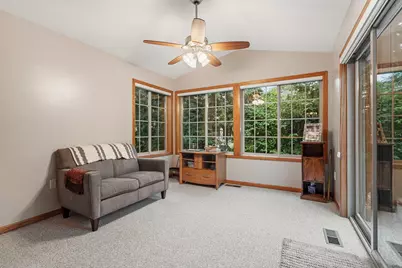 27765 Woodland Drive, Chisago City, MN 55013 - Photo 11