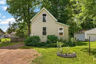 204 Noble St, Hinckley, MN 55037 - Photo 15
