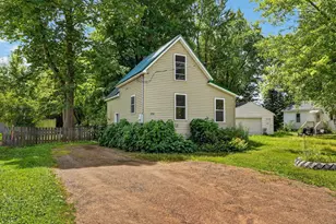 204 Noble St, Hinckley, MN 55037 - Photo 23