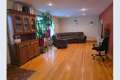310 8th Avenue SE, Pipestone, MN 56164 - Photo 3