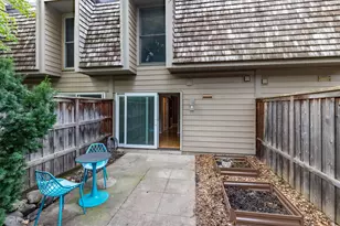 6377 Barrie Rd, Edina, MN 55435 - Photo 19