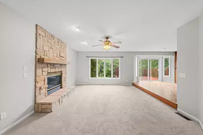 139 Ridge Way, Mahtomedi, MN 55115 - Photo 9