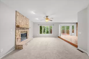 139 Ridge Way, Mahtomedi, MN 55115 - Photo 9