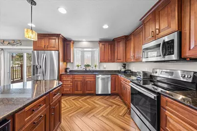 139 Ridge Way, Mahtomedi, MN 55115 - Photo 13