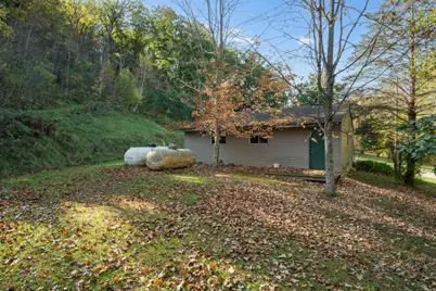 18158 Willow Road, Altura, MN 55910 - Photo 41