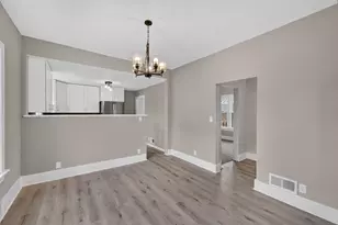 811 8th Ave SE, Rochester, MN 55904 - Photo 7