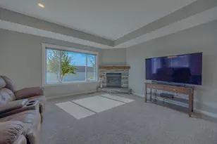 1621 19th Ave NW, Willmar, MN 56201 - Photo 15