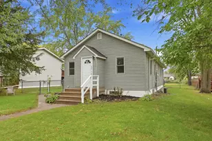 1107 11th Ave SE, Saint Cloud, MN 56304 - Photo 1