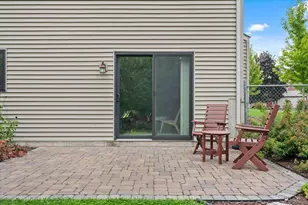 8821 Rainier Ct, Woodbury, MN 55125 - Photo 45