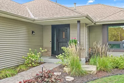 8821 Rainier Court, Woodbury, MN 55125 - Photo 39