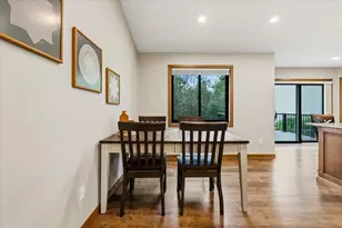 8821 Rainier Ct, Woodbury, MN 55125 - Photo 7