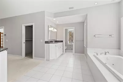 12137 Grandview Terrace, Apple Valley, MN 55124 - Photo 33
