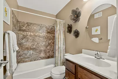 4653 Alan Lane NW, Rochester, MN 55901 - Photo 9