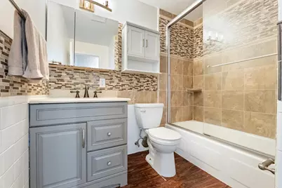 2212 Aldrich Avenue S #106, Minneapolis, MN 55405 - Photo 7