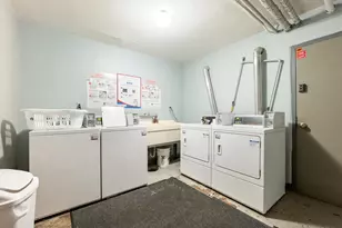 2212 Aldrich Ave S, Minneapolis, MN 55405 - Photo 11