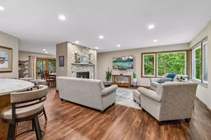 7646 Carnelian Ln, Eden Prairie, MN 55346 - Photo 11