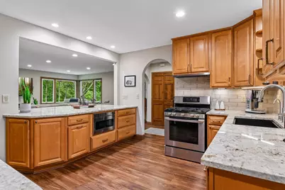 7646 Carnelian Lane, Eden Prairie, MN 55346 - Photo 23