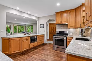 7646 Carnelian Ln, Eden Prairie, MN 55346 - Photo 23