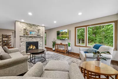 7646 Carnelian Lane, Eden Prairie, MN 55346 - Photo 13