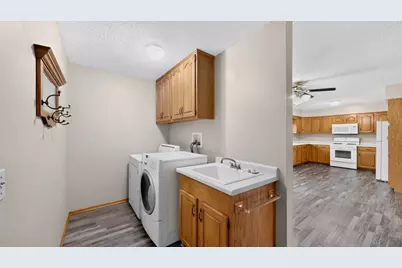 1320 N Garden Street, Lake City, MN 55041 - Photo 21