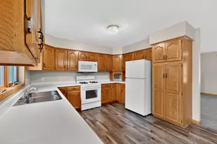 1320 N Garden St, Lake City, MN 55041 - Photo 17
