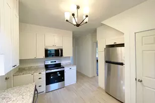 104 S Park Ave, Springfield, MN 56087 - Photo 21