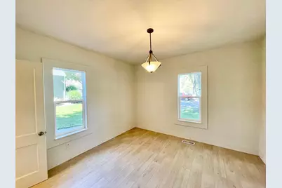 104 S Park Avenue, Springfield, MN 56087 - Photo 29