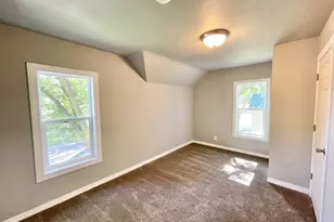 104 S Park Ave, Springfield, MN 56087 - Photo 43
