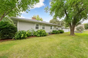 815 Court Ave, Gaylord, MN 55334 - Photo 29