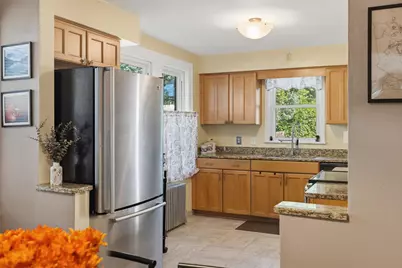1329 Beech Street, Saint Paul, MN 55106 - Photo 13