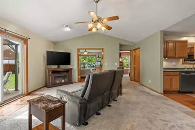 1822 Wooden Shoe Court, Baldwin, WI 54002 - Photo 7