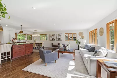 4011 Grimes Avenue S, Edina, MN 55416 - Photo 9