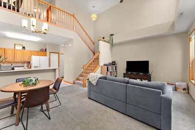 1610 Woodlynn Avenue #3, Maplewood, MN 55109 - Photo 1