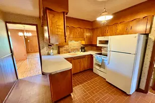 301 5th St SE, Roseau, MN 56751 - Photo 23