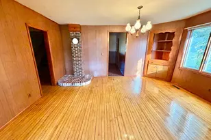 301 5th St SE, Roseau, MN 56751 - Photo 9